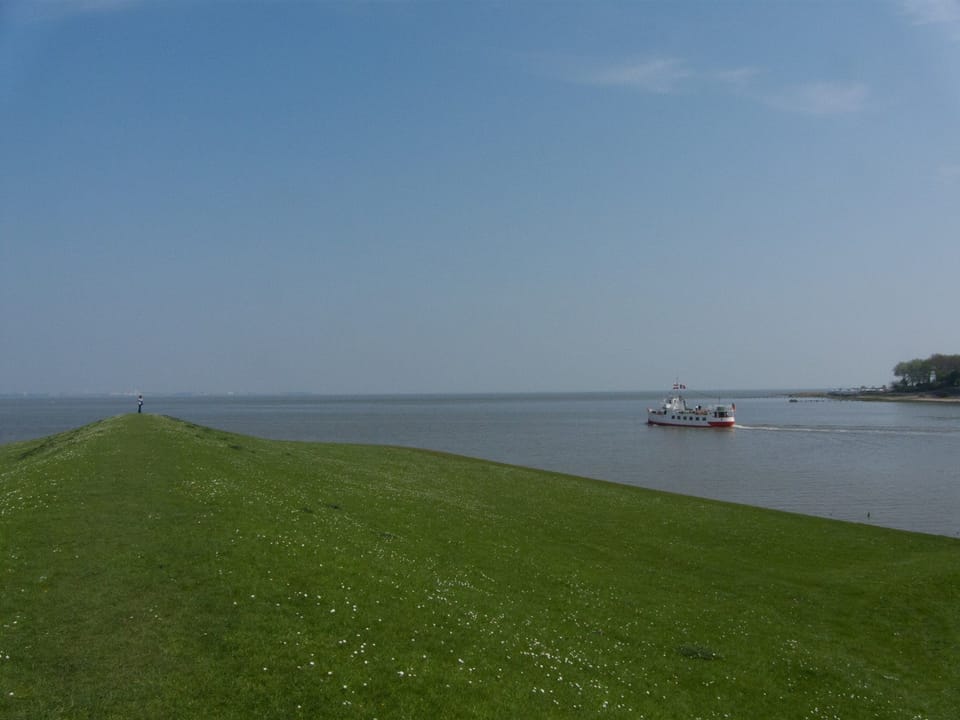 Ferienwohnung Watt und Meer, FeWo Vermittlung Nordsee - Ferienwohnung Watt und Meer Apartment in Friesland