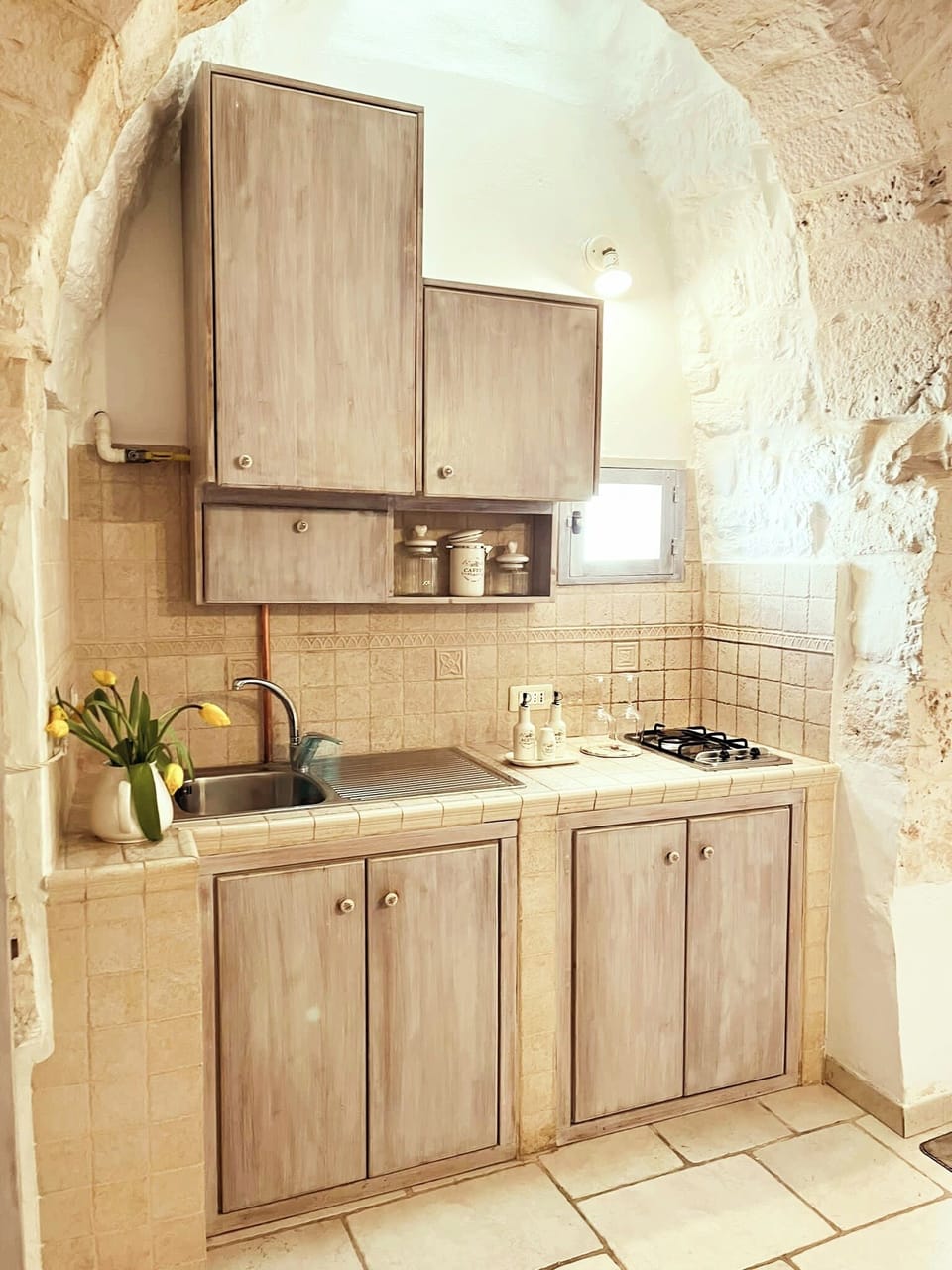 Luxury Duplex | Private kitchen | Shared fridge, coffee/tea maker, electric kettle