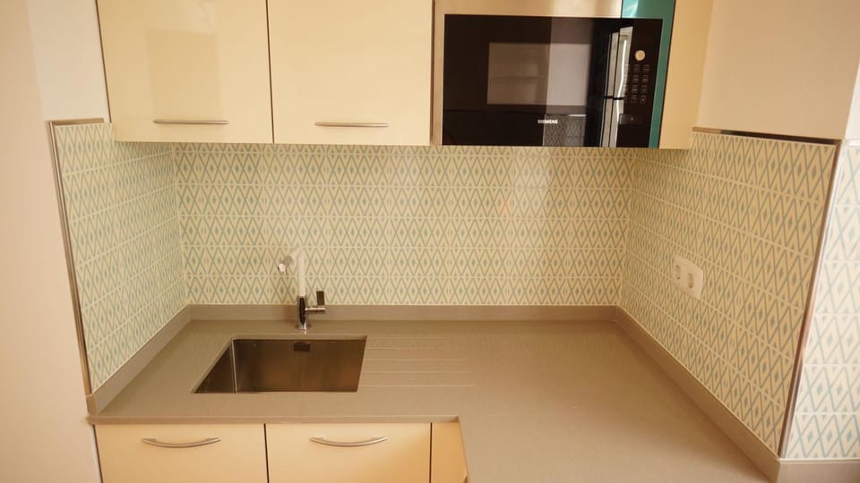 Shared fridge, microwave