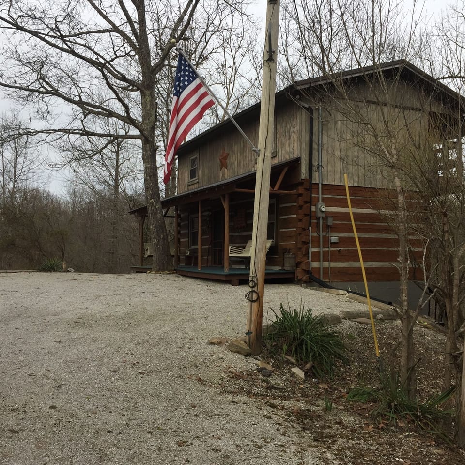 Cabin side view lots of parking plenty of space for your ATV or Boat Trailer
