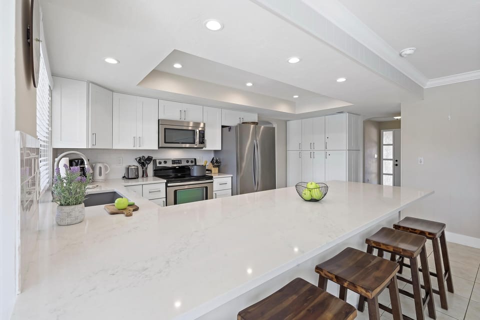 House, Multiple Beds (Waterfront home with pool and western) | Private kitchen | Fridge, microwave, oven, stovetop
