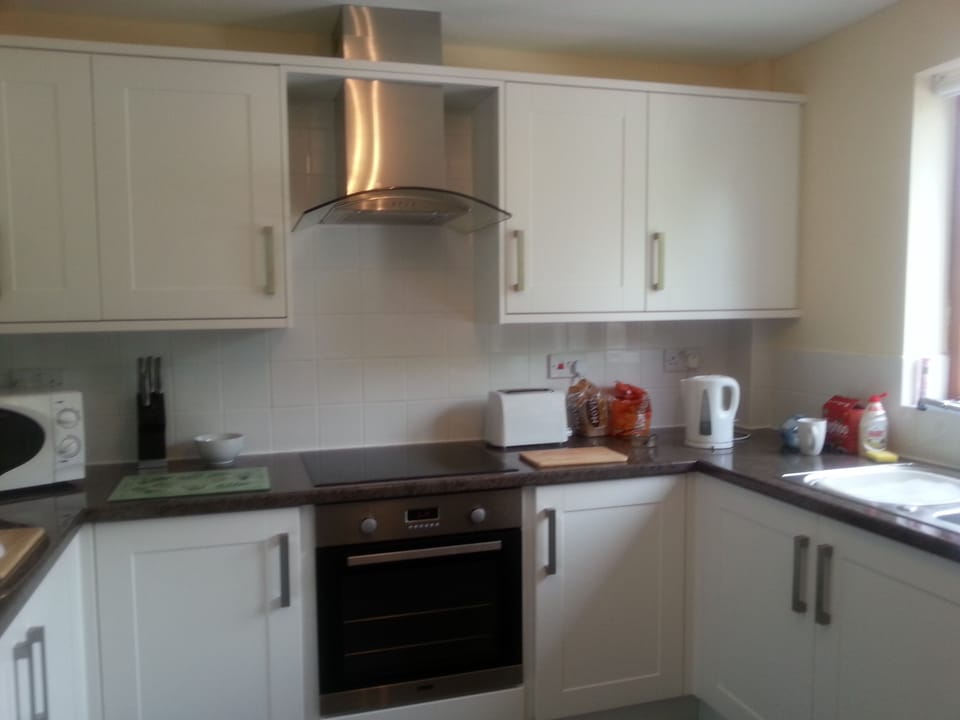 Modern fitted kitchen 