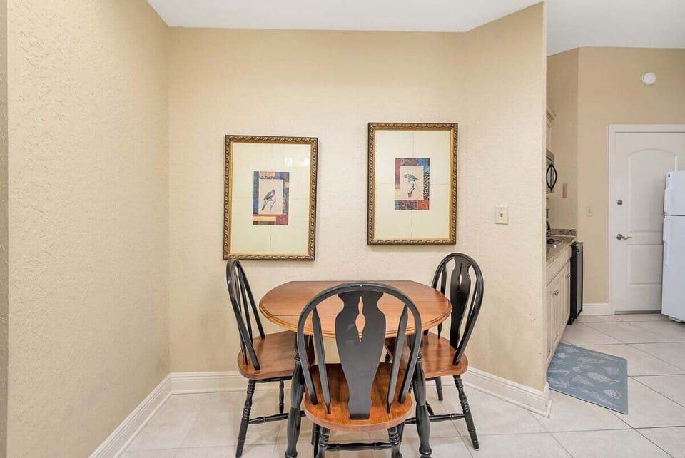 Salt Air Villas 210 - Dining Space