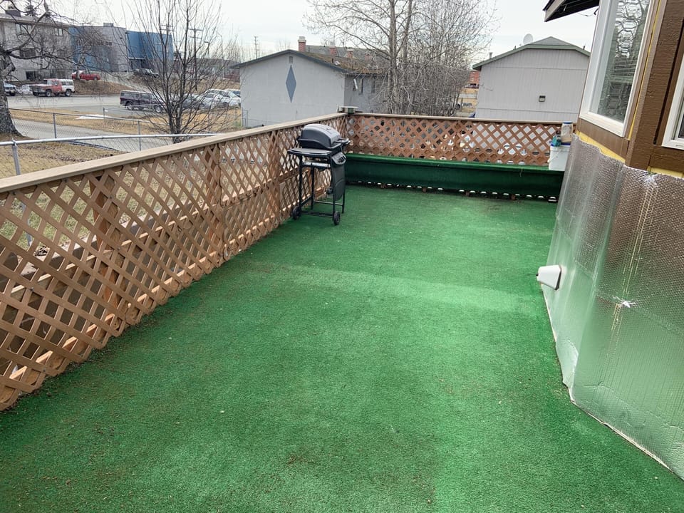 Deck/porch