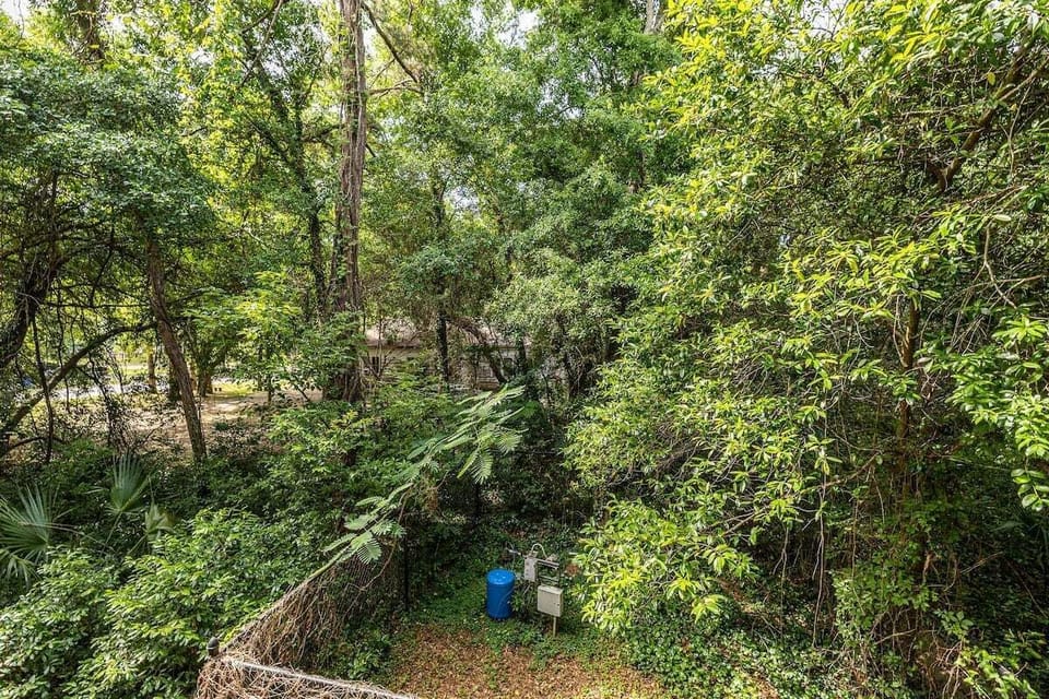 Salt Air 218 - Overlooking Greenspace