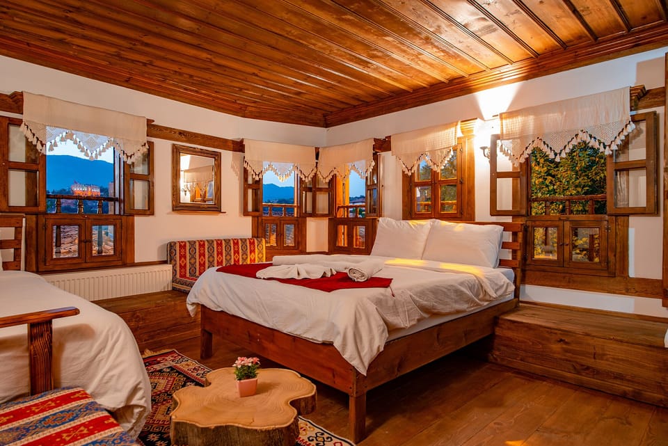 Triple Room  | Premium bedding, blackout drapes, soundproofing, free WiFi