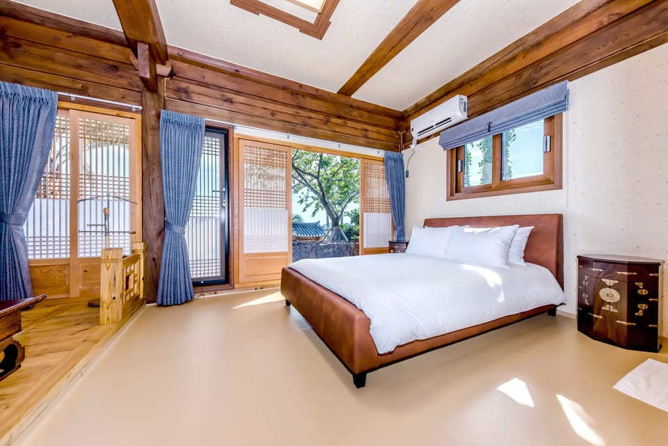 Donggung 1 (Annex Building 1F) | Free WiFi, bed sheets
