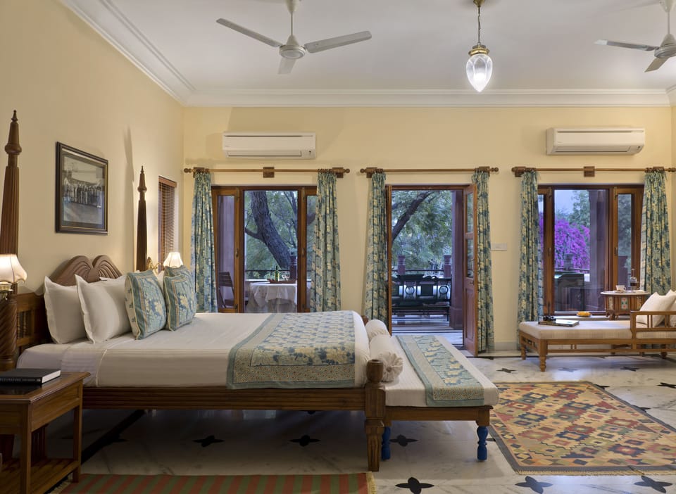 Premium Double Room | Minibar, in-room safe, desk, blackout drapes