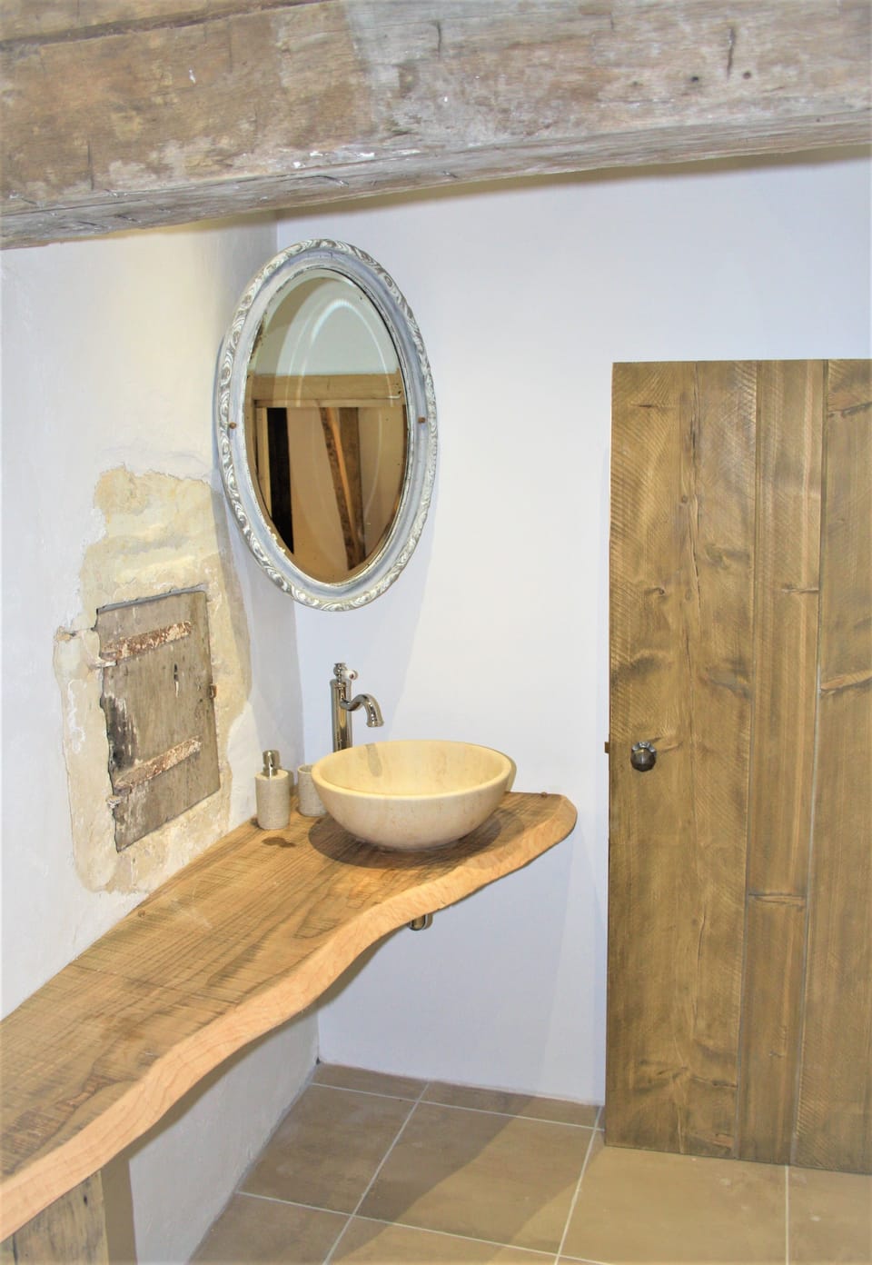 Superior Suite, Ensuite, Courtyard View (Max 2 adults + 2 children) | Bathroom | Shower, hair dryer, slippers, towels