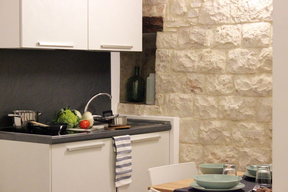 Deluxe Room, Balcony (Fico d'India) | Private kitchen | Full-size fridge, stovetop, espresso maker, coffee/tea maker