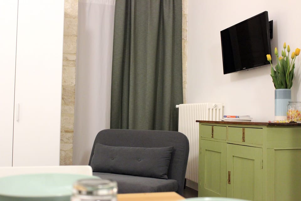 Deluxe Room, Balcony (Fico d'India) | Down comforters, memory foam beds, desk, blackout drapes