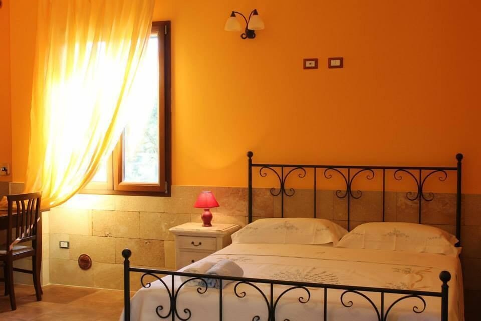 Double or Twin Room | Individually decorated, individually furnished, free WiFi, bed sheets