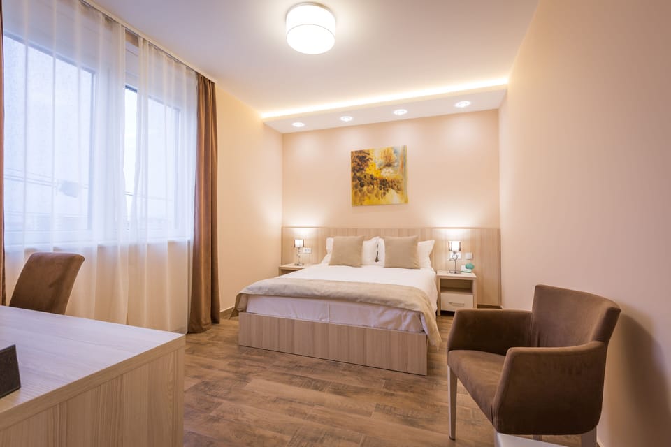 Premium Double Room | 1 bedroom, minibar, in-room safe, desk