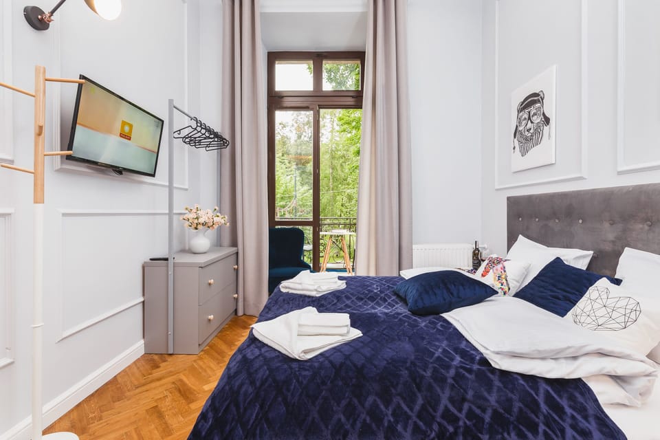 Studio (8) | Iron/ironing board, free WiFi