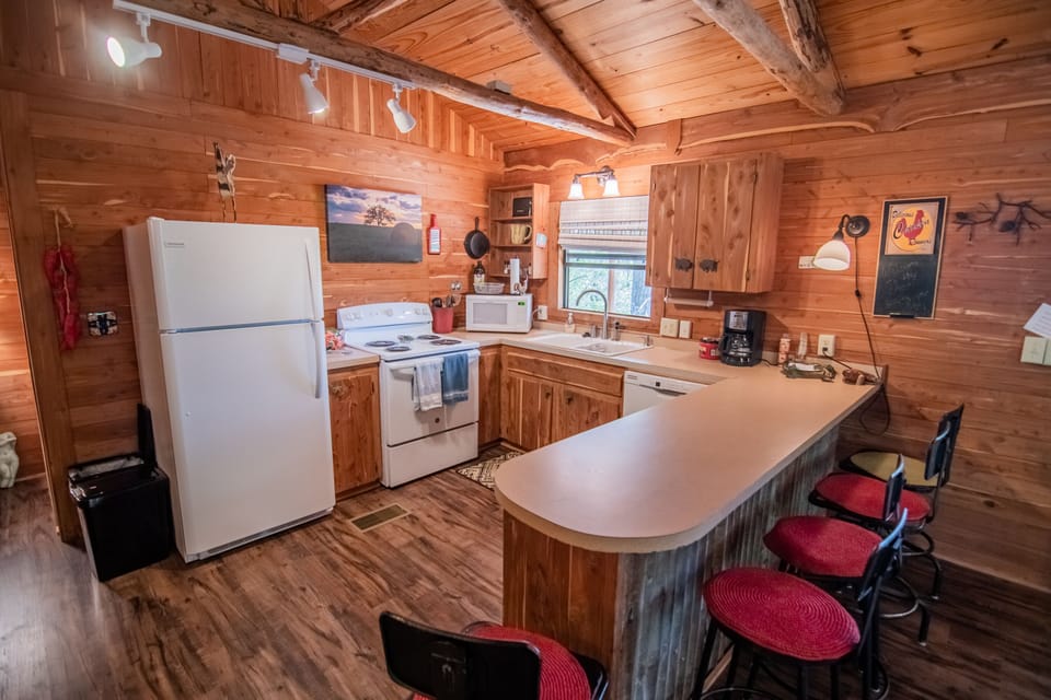 Updated kitchen with all new appliances
