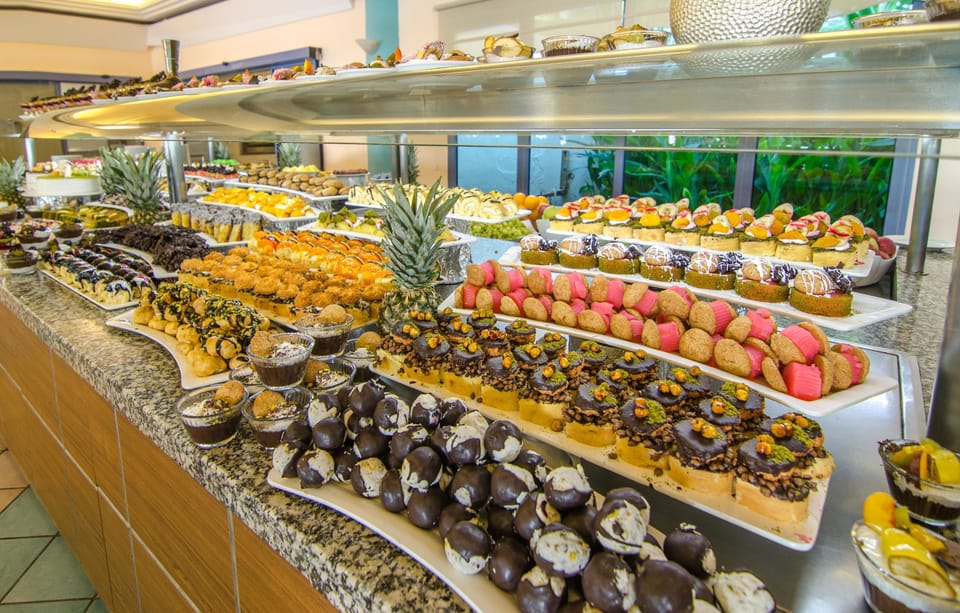 4 restaurants, breakfast, lunch, dinner served; international cuisine