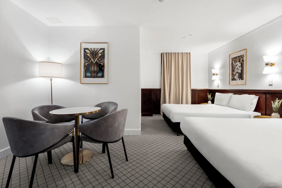 Deluxe Double or Twin Room, 1 Bedroom | Premium bedding, minibar, blackout drapes