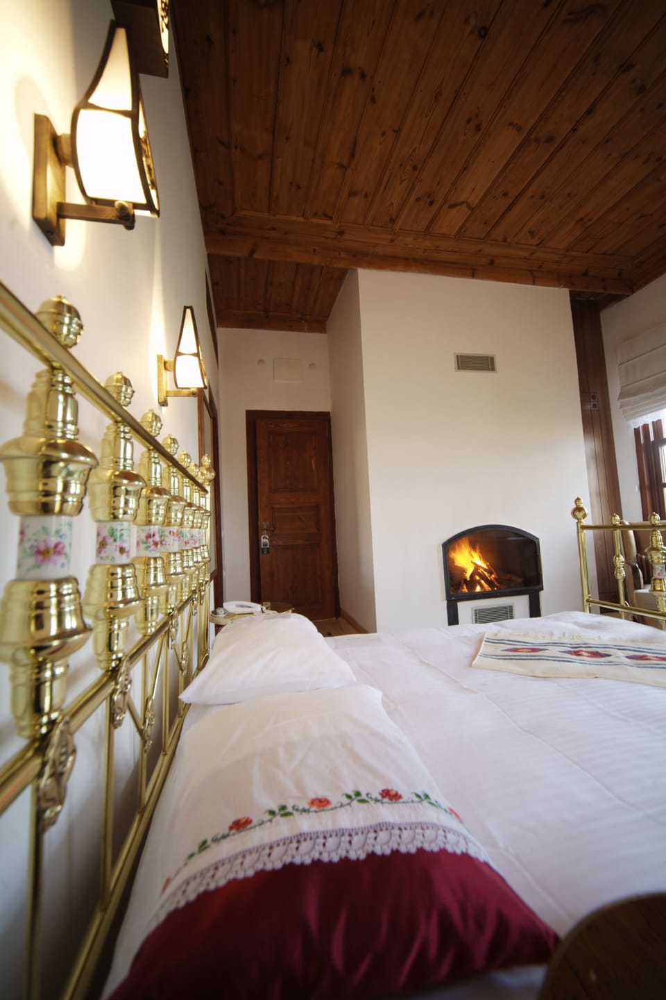 Double Room Single Use | Premium bedding, minibar, in-room safe, soundproofing