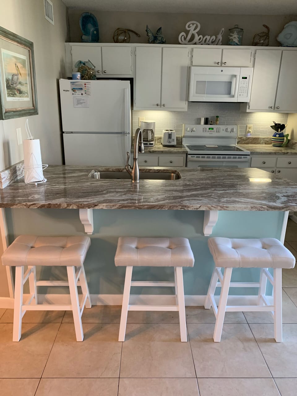 Kitchen with new granite 
