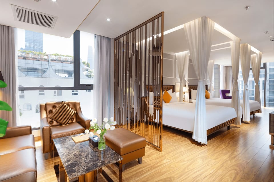 Noble Suite City View - Free Minibar & Afternoon Tea | Premium bedding, free minibar, in-room safe, desk