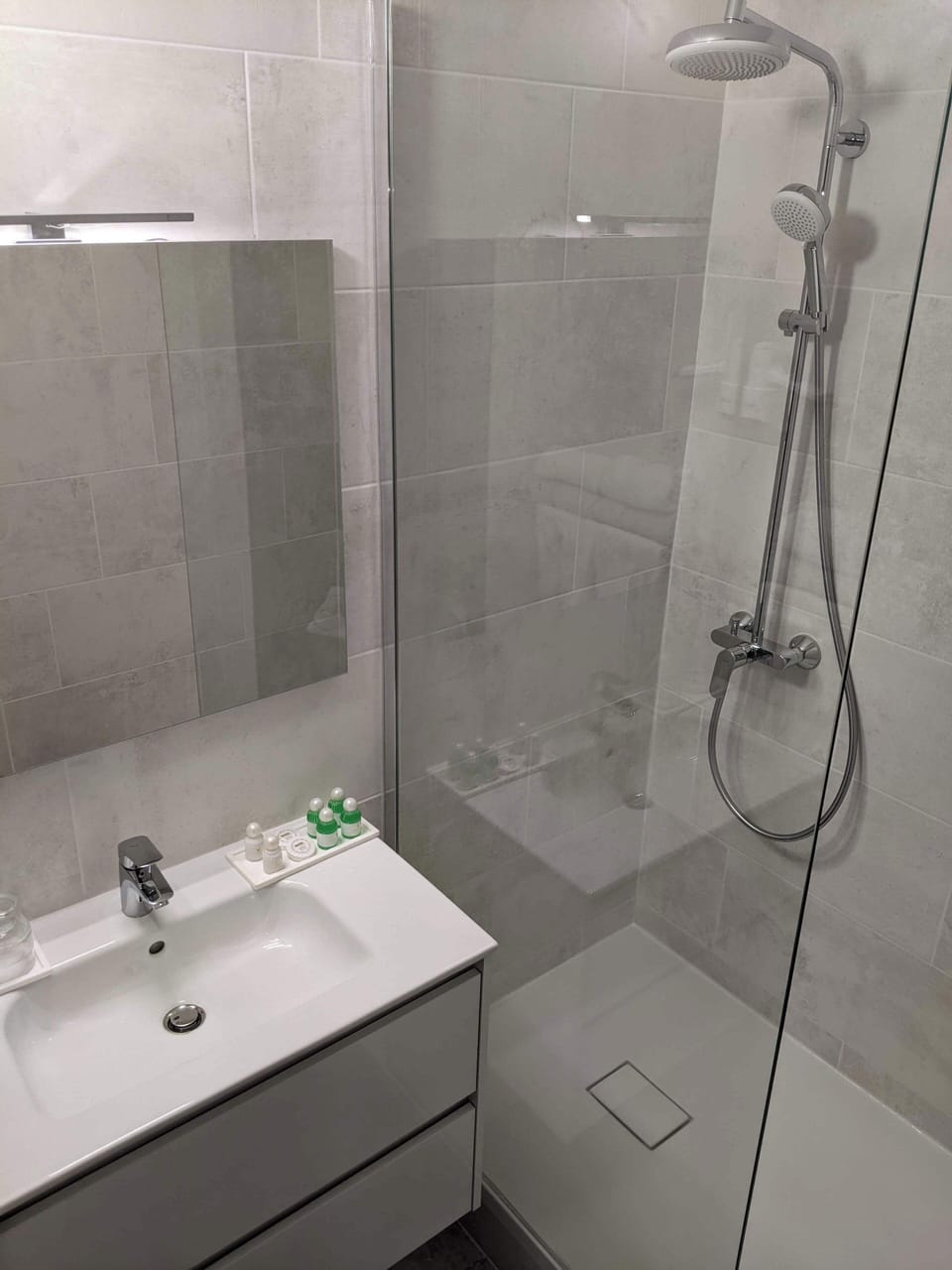 Free toiletries, hair dryer, towels