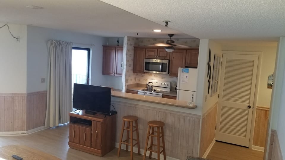 Kitchen Bar