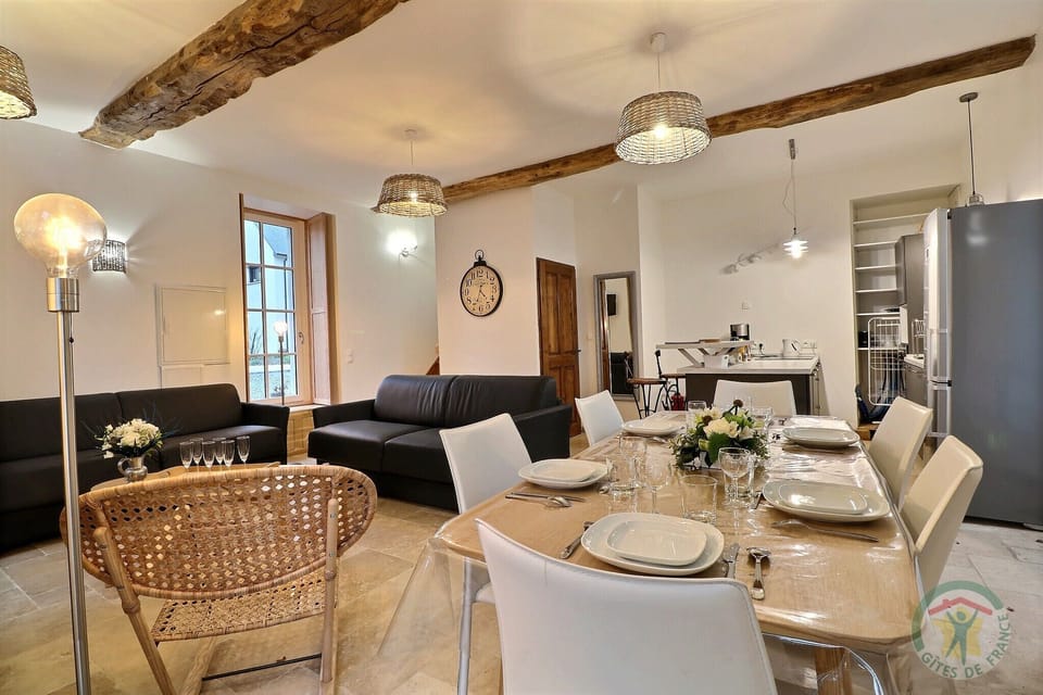 Comfort Triple Room | Shared kitchen | Highchair