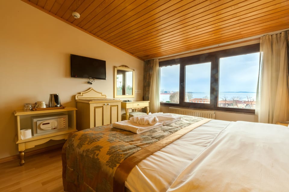 Superior Room, Sea View | View from room