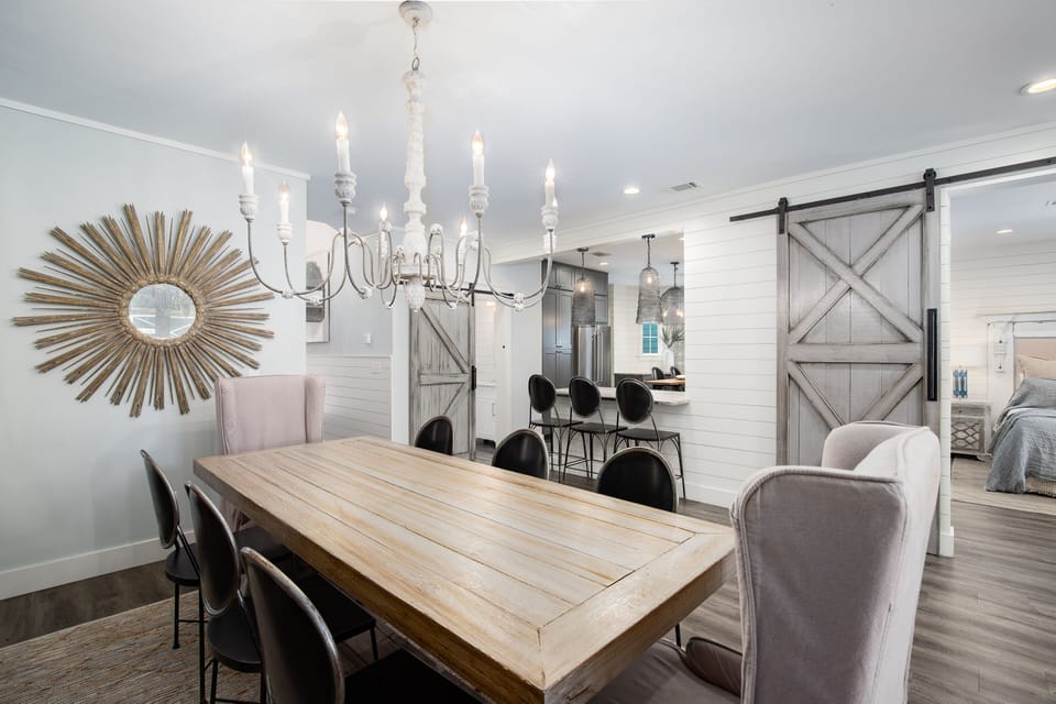 Dining Table w/ 8 Chairs