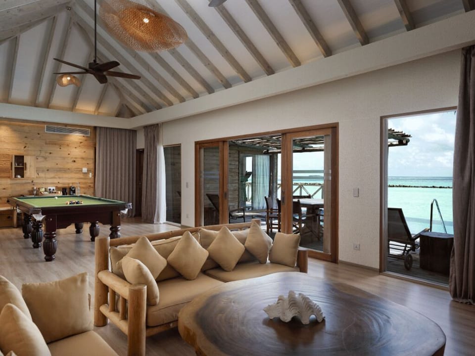 You & Me Suite with Floating Breakfast | Living area | Flat-screen TV