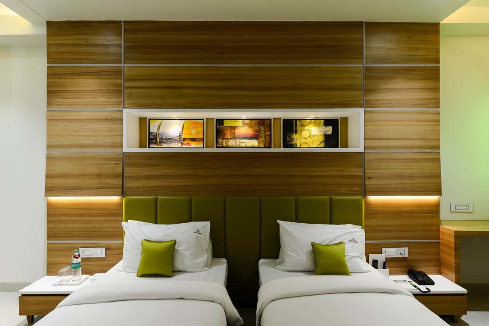 Premium bedding, in-room safe, desk, soundproofing