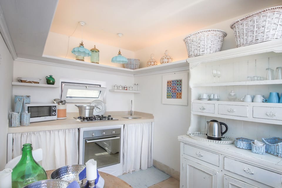Apartment, 3 Bedrooms, Terrace, Sea View | Private kitchen | Full-size fridge, microwave, oven, stovetop