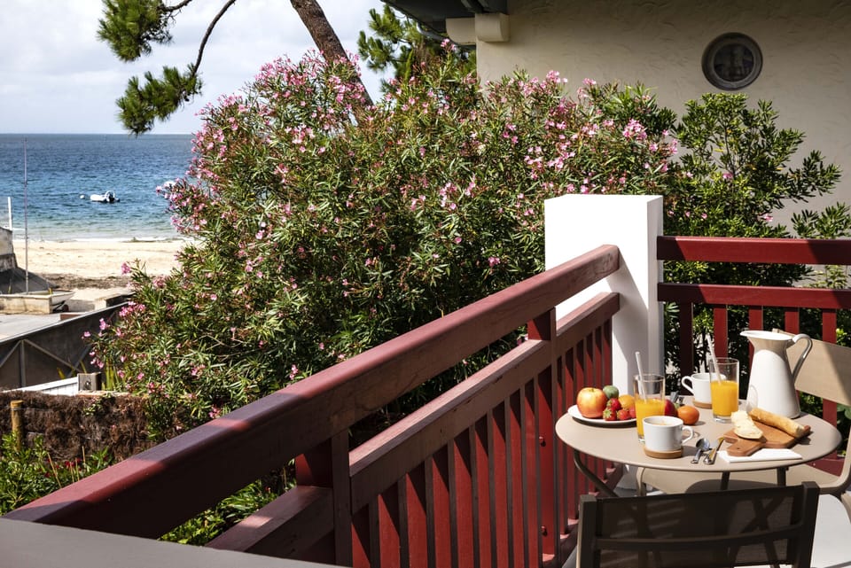 Beach/ocean view