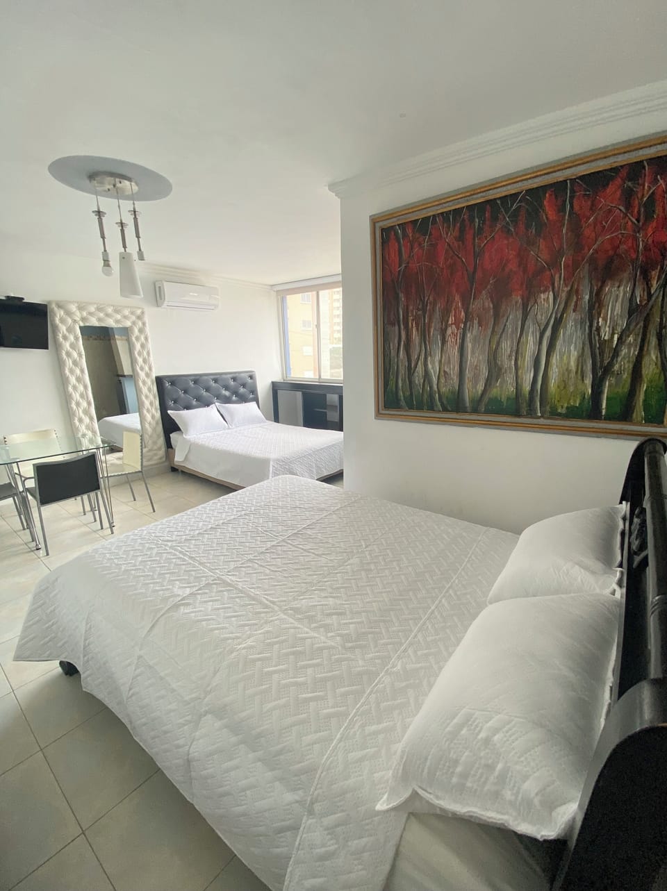 WiFi (free), bed sheets