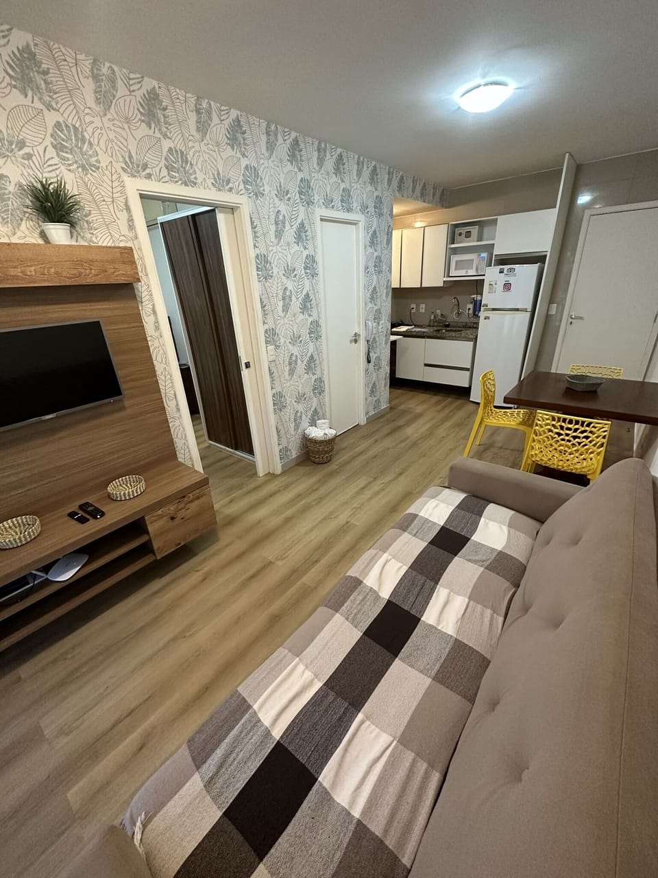 Apartment, 1 Bedroom, Ocean View (232) | Living area | Flat-screen TV
