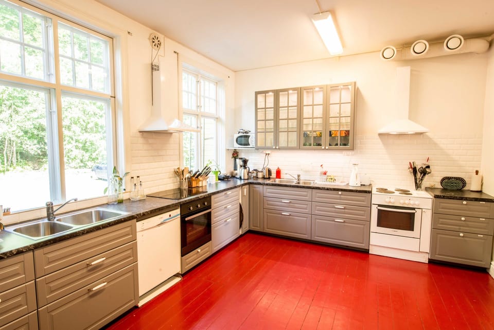 Shared fridge, microwave