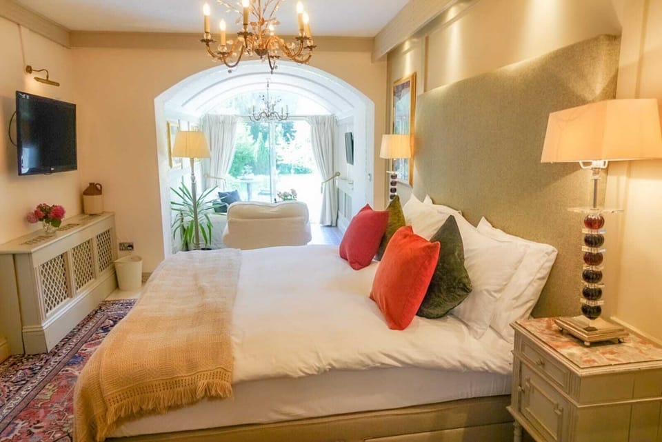 Pavillion Room 5 | Bed sheets