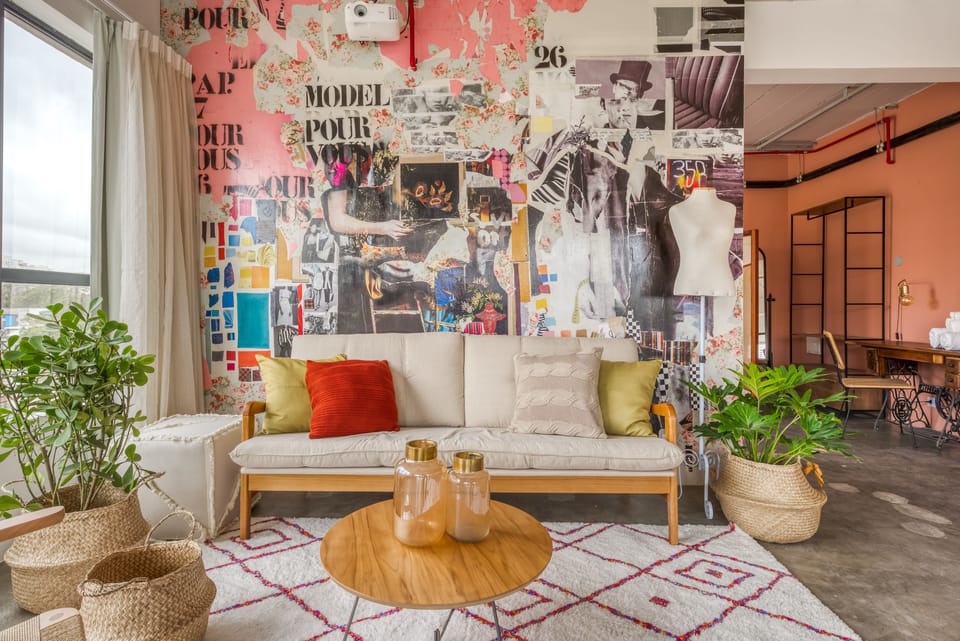 Unique Room | WiFi (free), bed sheets