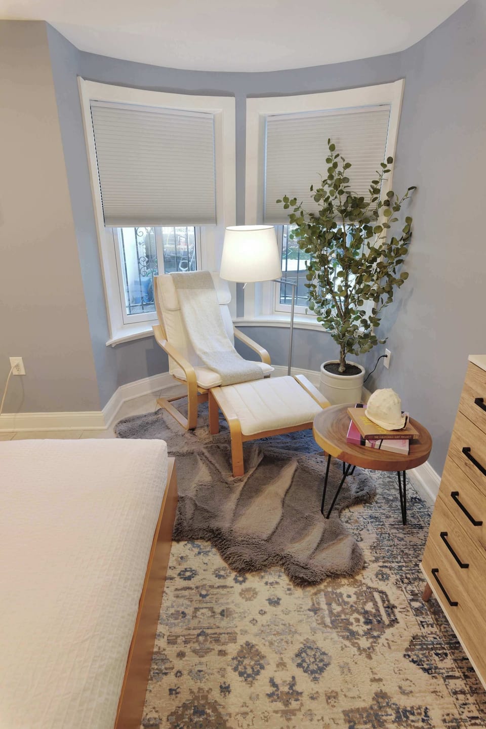 Catch up on your book in this cute reading nook in primary room!