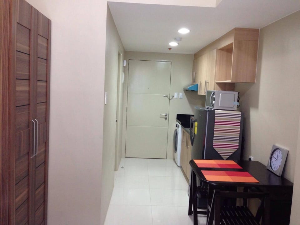 Nice Studio Apartment in Salcedo Makati