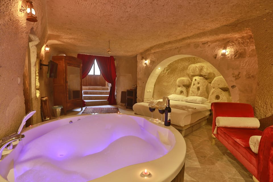 Honeymoon Room | Soundproofing, iron/ironing board, bed sheets