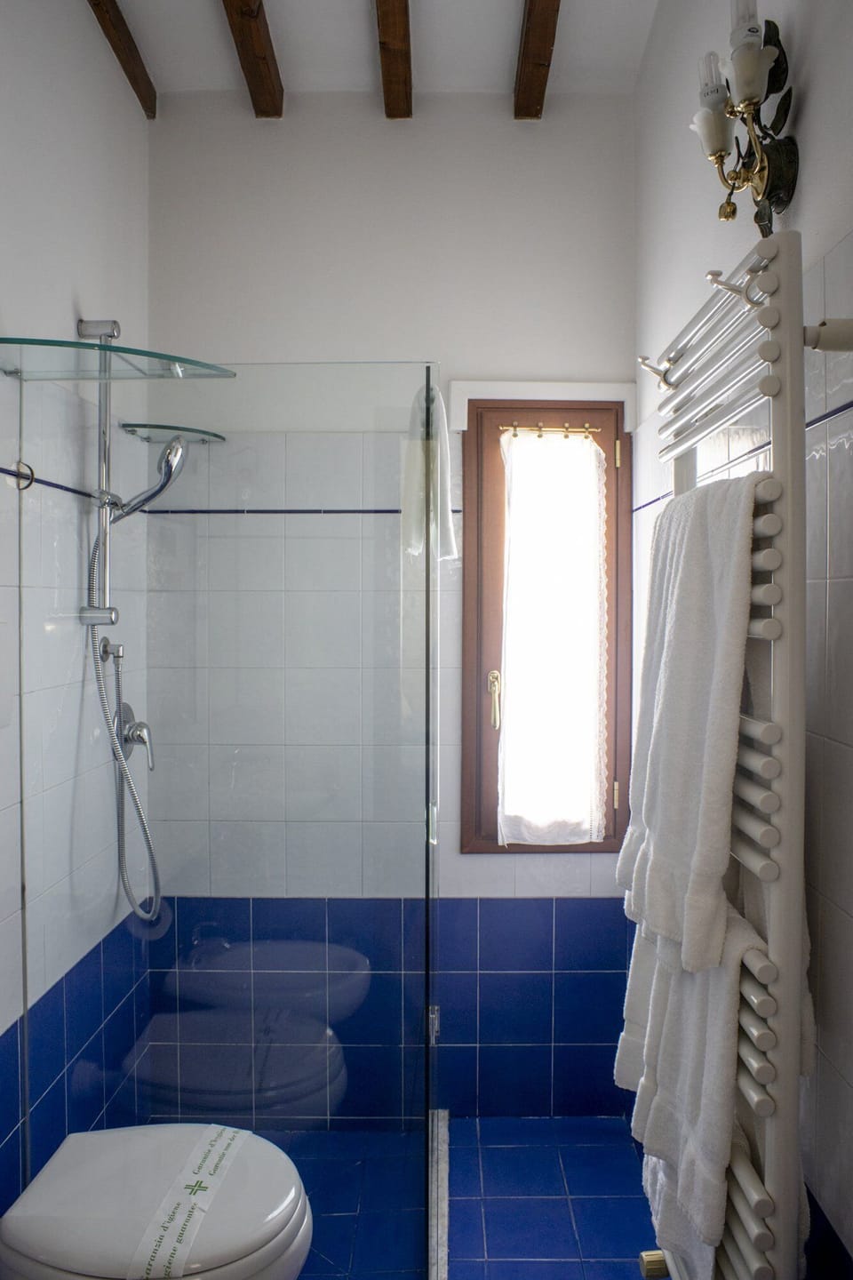 Superior Double or Twin Room, Valley View | Bathroom | Free toiletries, hair dryer, bidet, towels