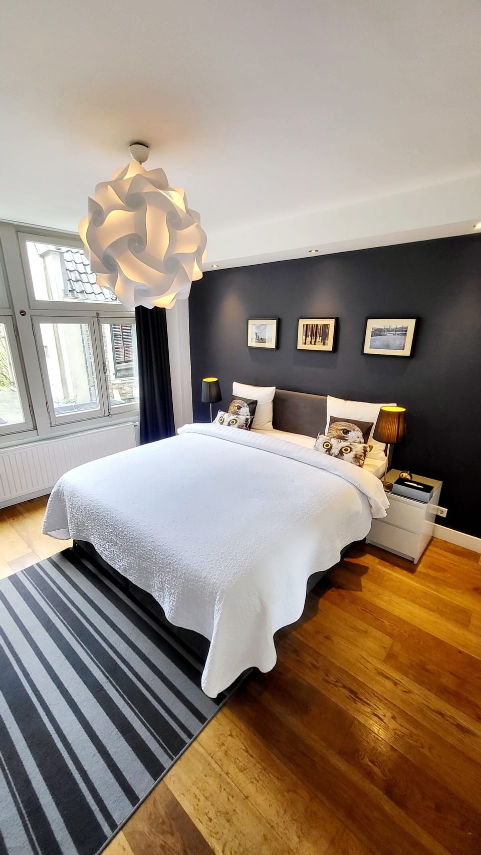 Deluxe Double Room, 1 King Bed | In-room safe, individually decorated, desk, blackout drapes