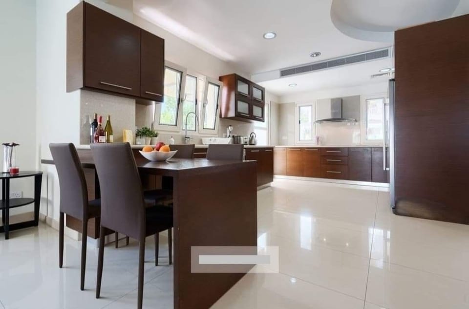 Ground floor kitchen 