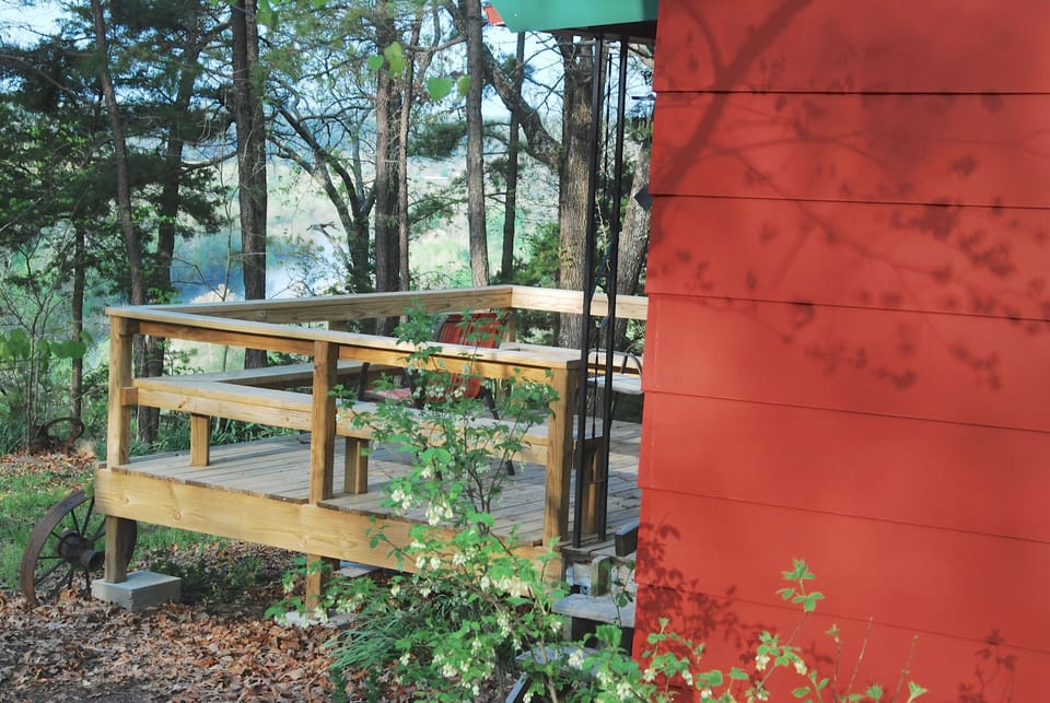 Deck at Indian House Bluff Cottage overlooks the valley