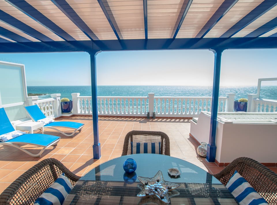 Seaview Villas Terrace
