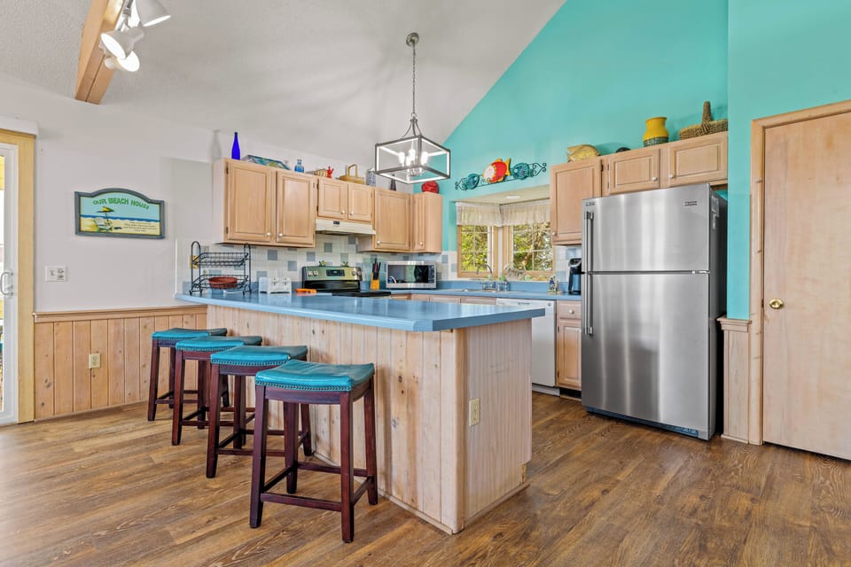 Kitchen Bar Counter - Top Level