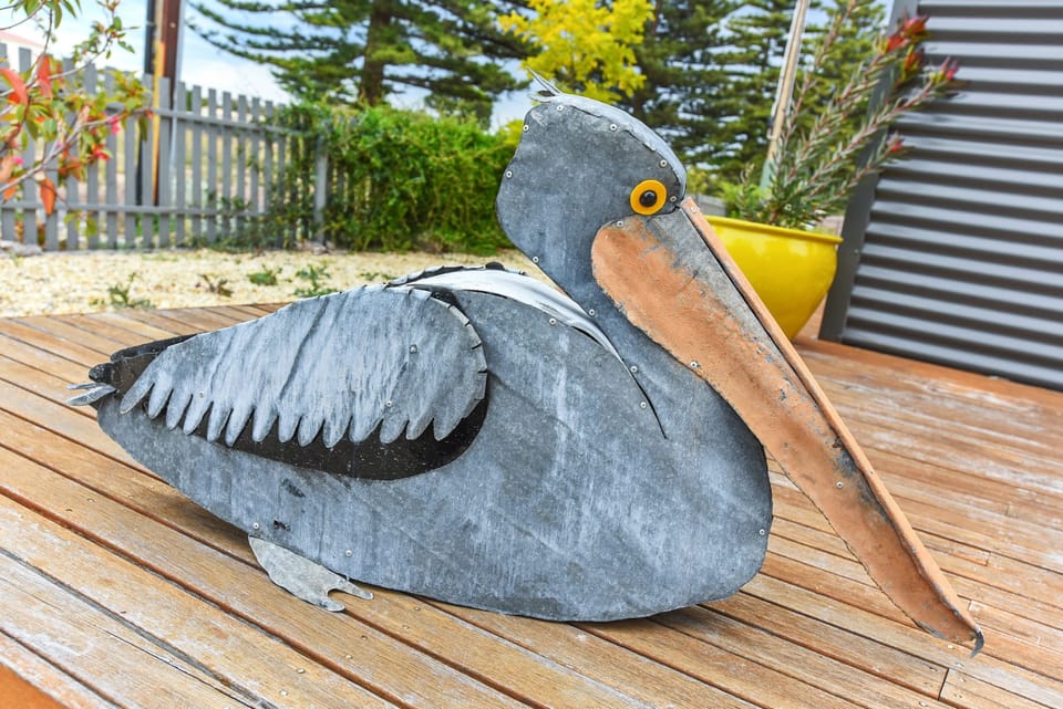 Short drive to Goolwa Beach, Port Elliot, Middleton, and Victor Harbor for easy day trips.