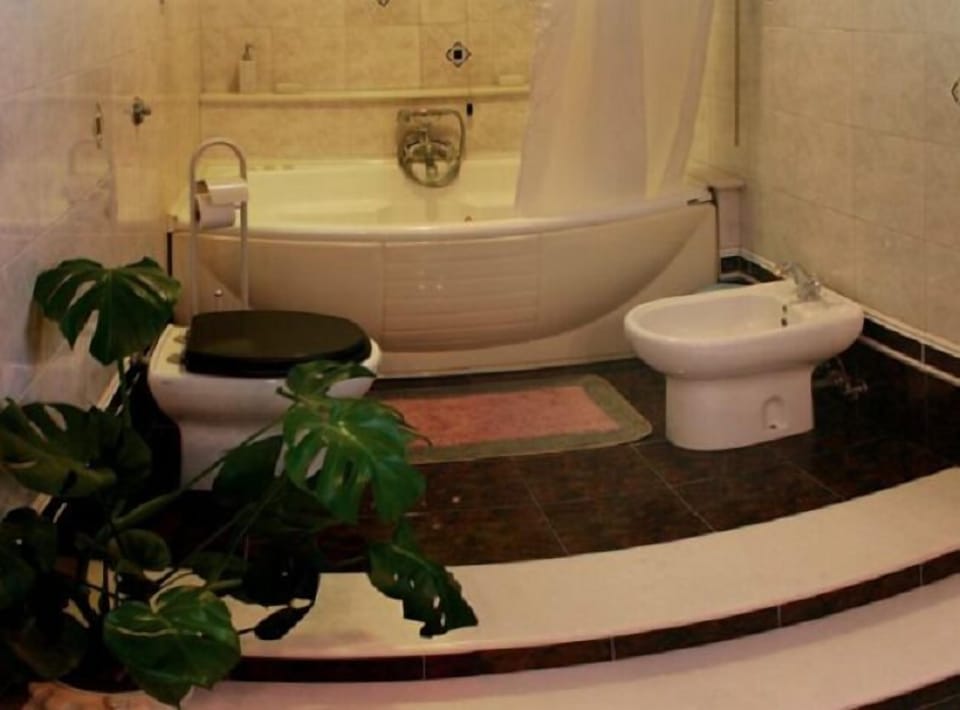 Junior Suite | Jetted tub