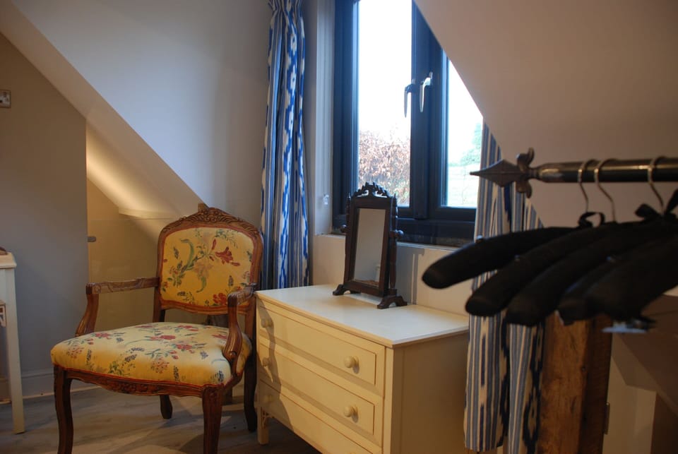Studio, Private Bathroom, Courtyard View | Restaurant